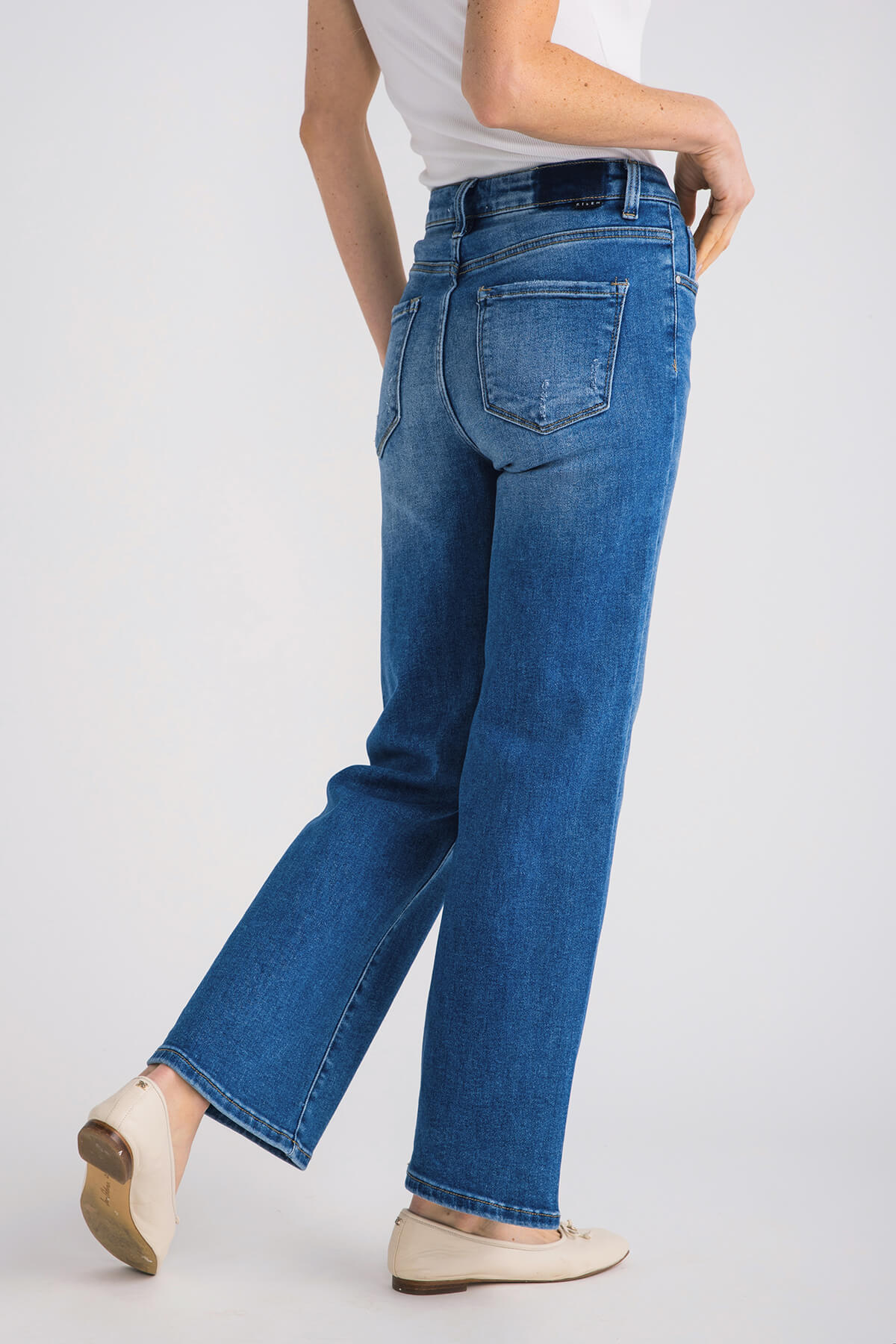 Risen Sophie High Rise Relaxed Straightleg Jeans