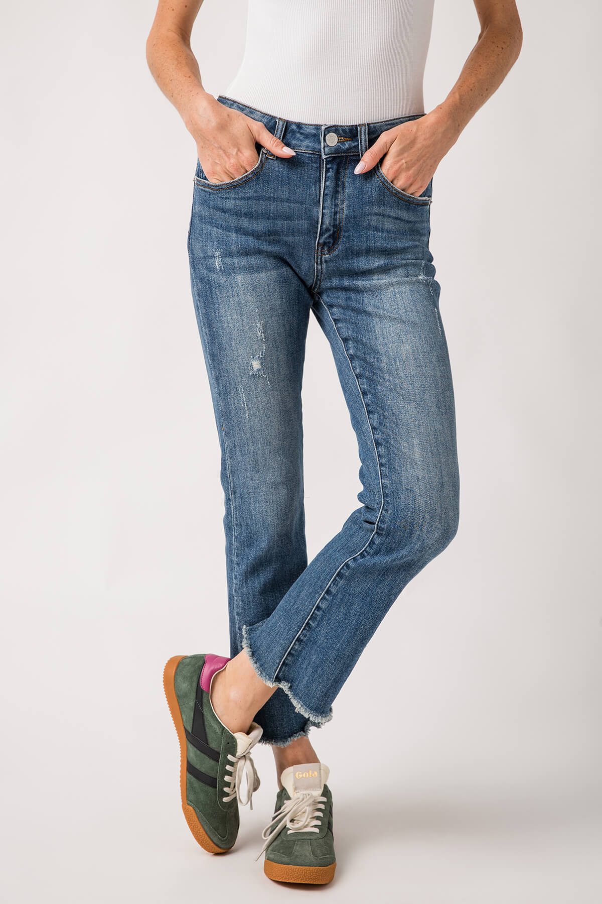 Risen Slightly Distressed Frayed Hem Straight Leg Jeans